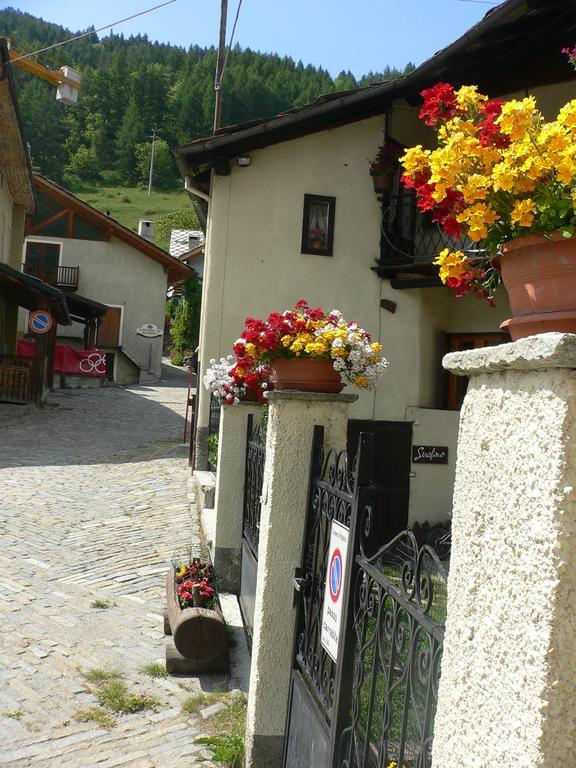 Appartamento Dal Maestro Serafino Pragelato Habitación foto